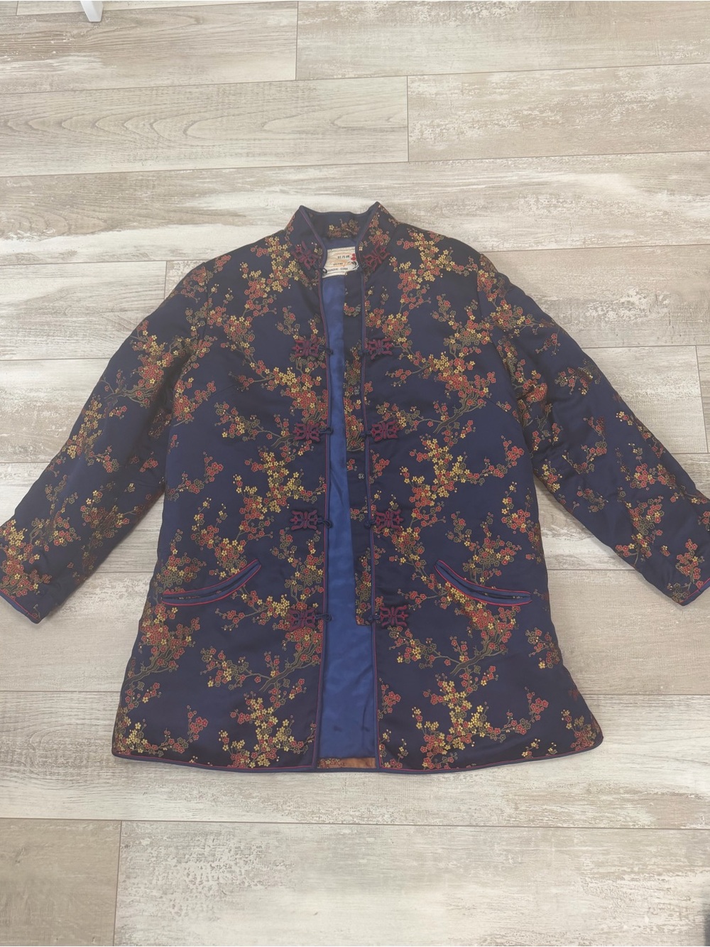 HOST PICK: Vintage Peony Brand Shanghai Chinese Tang Suit Brocade Floral Jacket - Picture 7 of 11